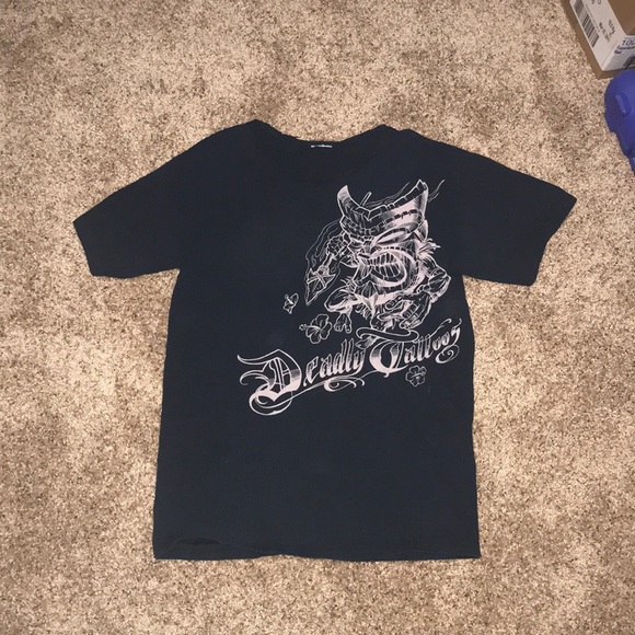 Black deadly tattoos t-shirt - Picture 1 of 3
